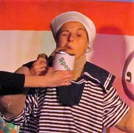 Popeye, a tengerész - zenés mesejáték, gyermekprogram a Center Színházban - Center Színház